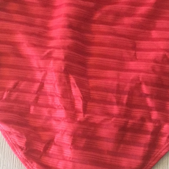 Red Ozowo halter swimsuit. Size medium - Picture 5 of 6